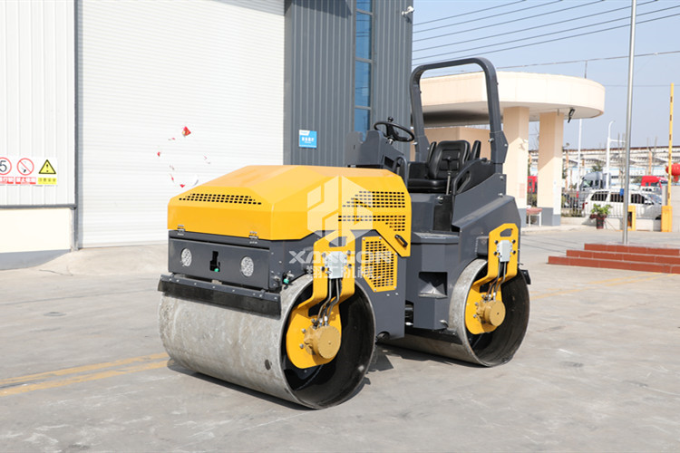 小型壓路機(jī)怎么樣剎車？又學(xué)到一期干貨